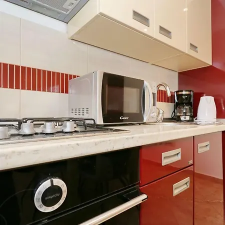 Gostinjska kuća Neva Modern 4*