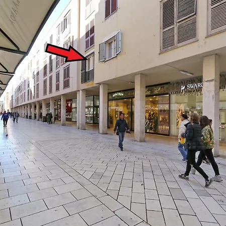 Gæstehus Neva Modern 4*